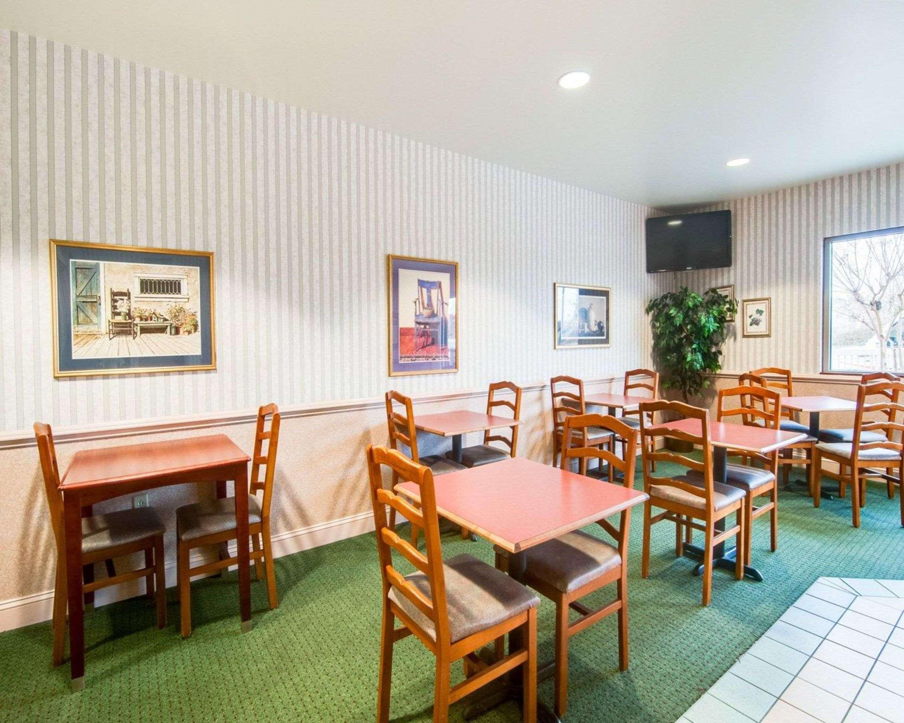 Comfort Inn Airport Roanoke Exterior photo